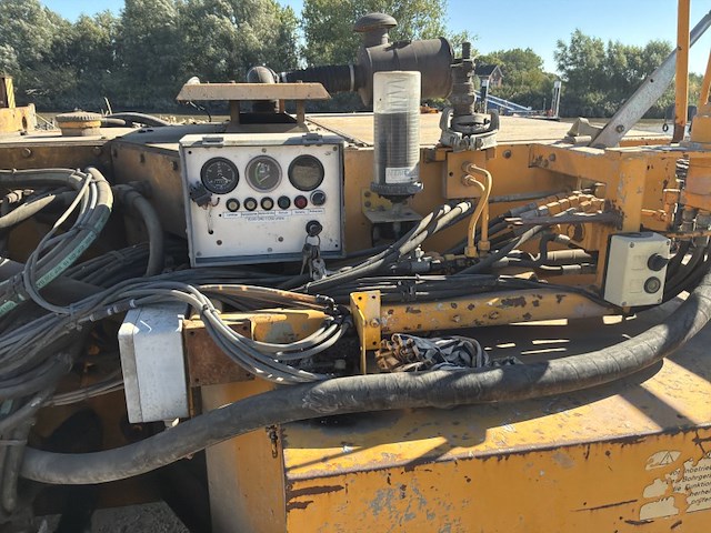 1992 klem kr806d horizontale boormachine - afbeelding 10 van  44