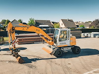 2001 liebherr a310b bandengraafmachine - afbeelding 12 van  33