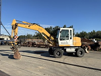 2001 liebherr a310b bandengraafmachine - afbeelding 28 van  33