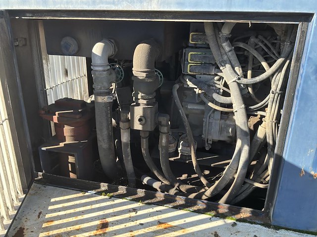 2014 comacchio mc28 ht multifunctionele grondboormachine - afbeelding 32 van  61