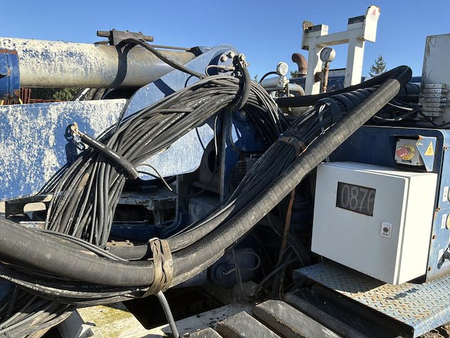2014 comacchio mc28 ht multifunctionele grondboormachine - afbeelding 42 van  61