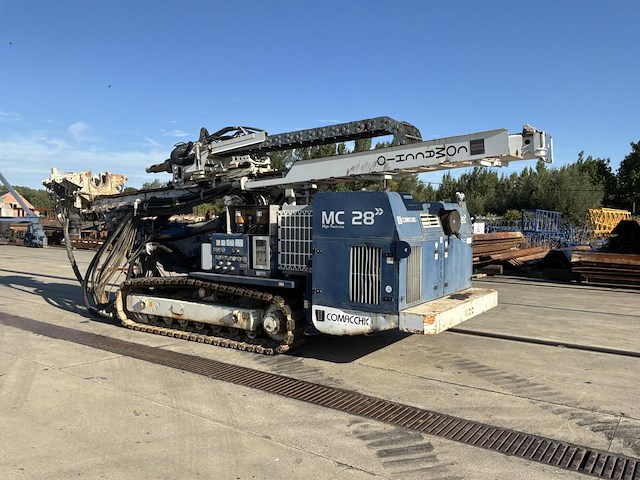 2014 comacchio mc28 ht multifunctionele grondboormachine - afbeelding 60 van  61