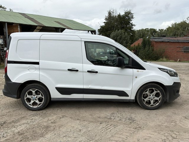 2014 ford transit bestelwagen lichte vracht - afbeelding 24 van  29