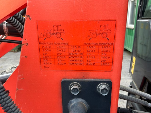 2015 kubota r065 wiellader - afbeelding 26 van  45