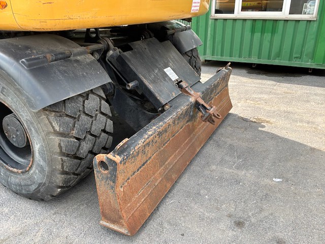 2017 caterpillar m314f banden graafmachine - afbeelding 17 van  44