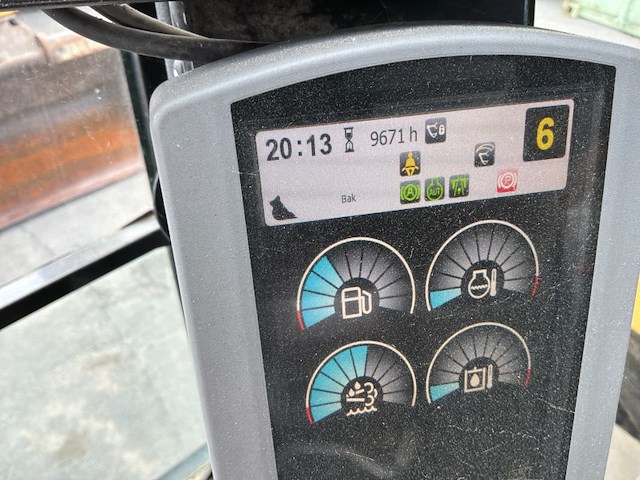 2017 caterpillar m314f banden graafmachine - afbeelding 24 van  44