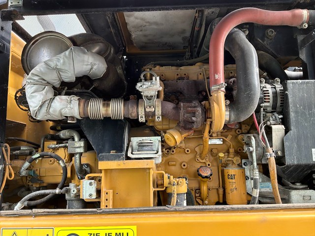 2017 caterpillar m314f banden graafmachine - afbeelding 37 van  44