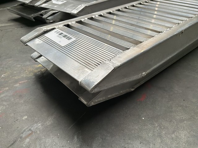 Aluminium oprijplaten (ongebruikt) (2x) - afbeelding 5 van  5
