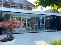 Compleet glazen schuifdeursysteem 4 deurs, veiligheidsglas 10 mm, 3190 mm breed, 4 stuks deuren 820 mm 2100 mm hoog, antraciet lichtgrijs ral 7016 — foto 6
