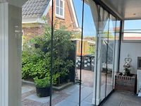 Compleet glazen schuifdeursysteem 5 deurs, veiligheidsglas 10 mm, 4380 mm breed, 5 stuks deuren 900 mm 2200 mm hoog, antraciet lichtgrijs ral 7016 — foto 7