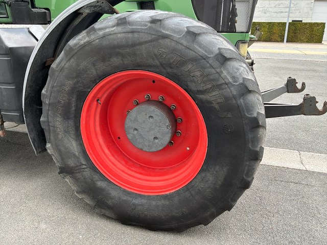 Fendt favorit 930 v vierwiel aangedreven tractor - afbeelding 16 van  26