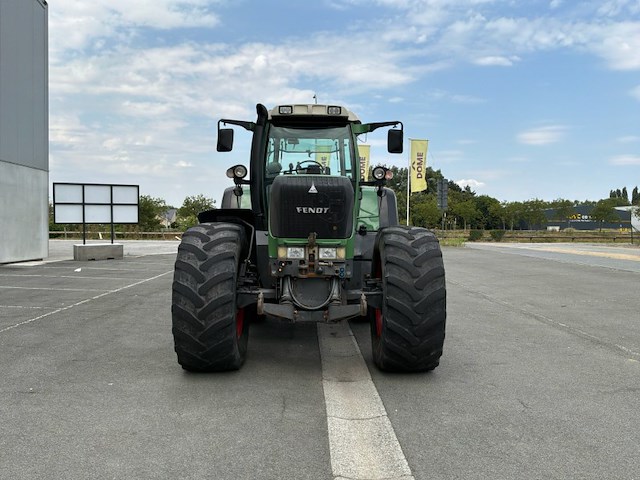 Fendt favorit 930 v vierwiel aangedreven tractor - afbeelding 12 van  26