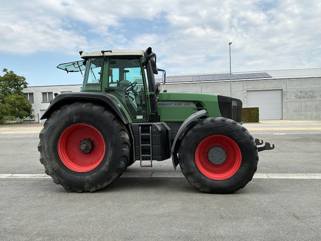 Fendt favorit 930 v vierwiel aangedreven tractor - afbeelding 21 van  26
