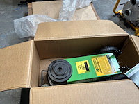 Stahlzet heavy duty pneumatische/hydraulische garagekrik (ongebruikt) - afbeelding 2 van  6